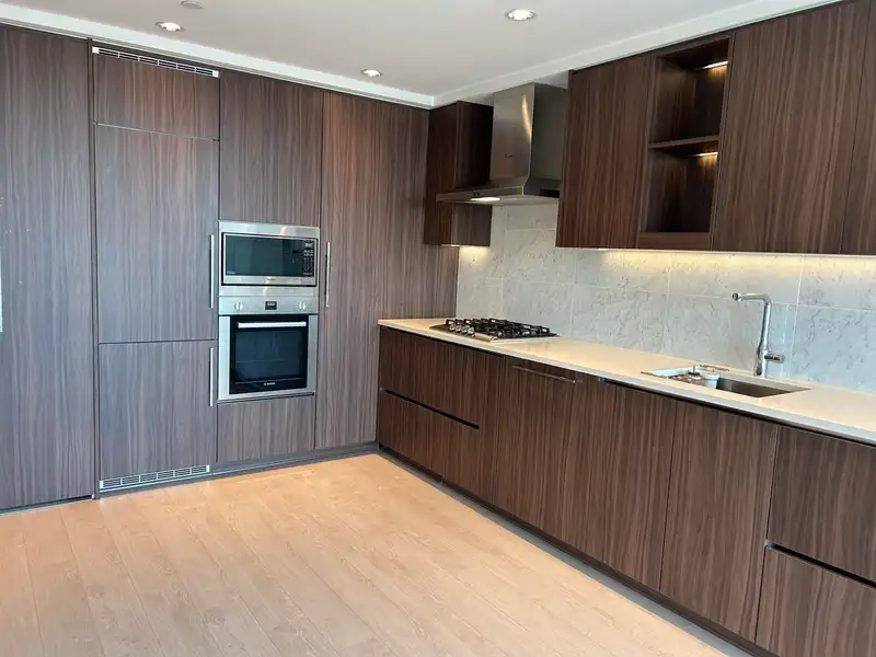 4001 4720 LOUGHEED HIGHWAY - photo 1 of 22