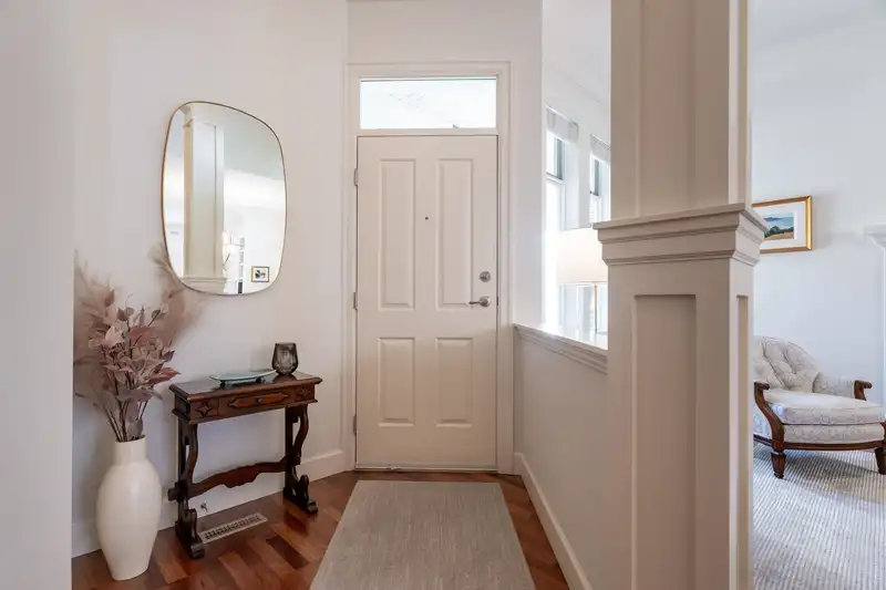 44 14655 32 AVENUE - photo 3 of 40