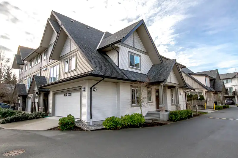 203 2501 161A STREET - photo 1 of 29