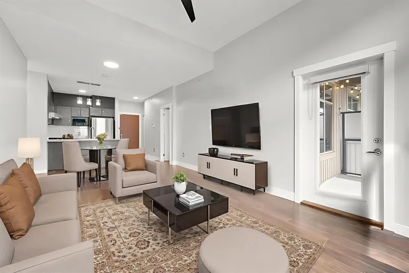 412 9299 TOMICKI AVENUE - photo 3 of 25