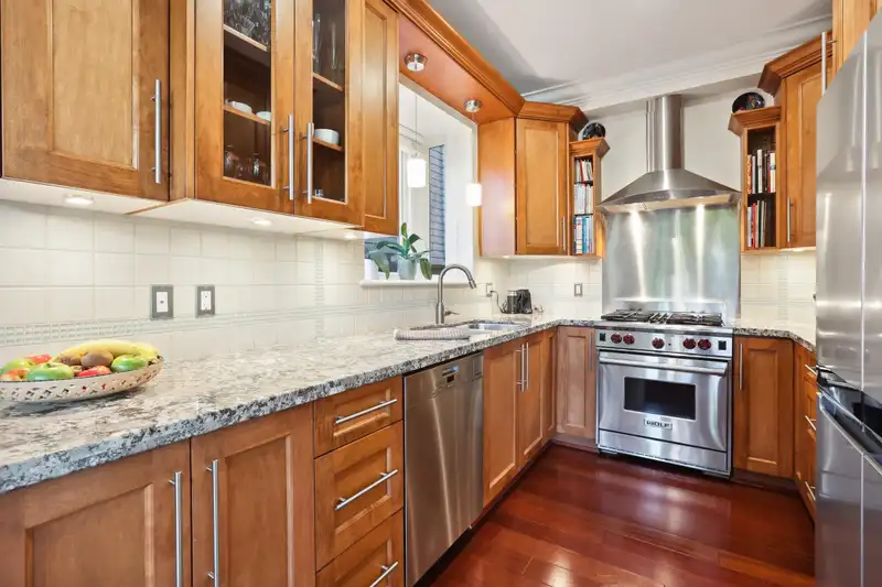 3487 W 2ND AVENUE - photo 4 of 24