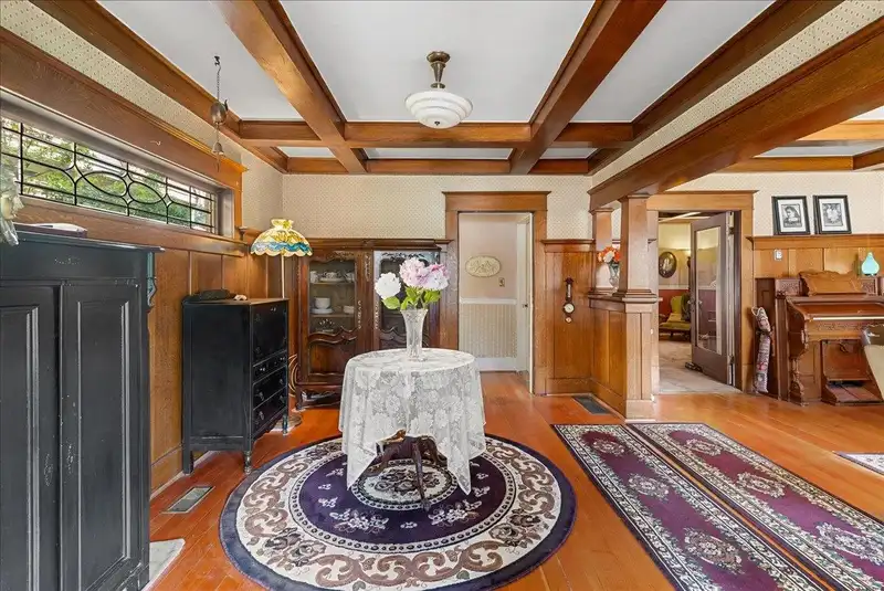 418 ST. GEORGE STREET - photo 4 of 40