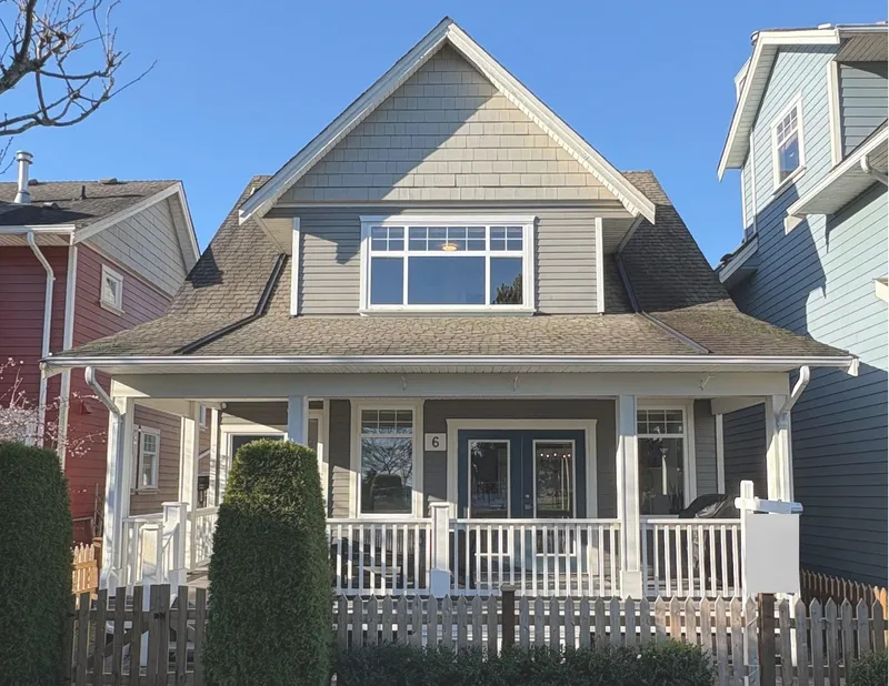 6 13160 PRINCESS STREET - photo 1 of 25