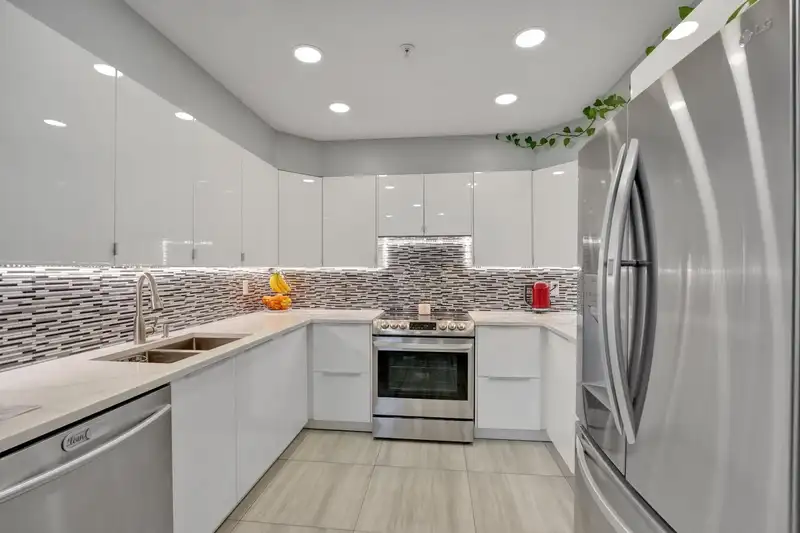 14 19160 119 AVENUE - photo 2 of 39