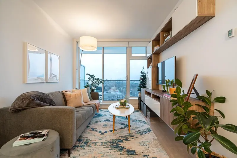 1106 4638 GLADSTONE STREET - photo 4 of 25