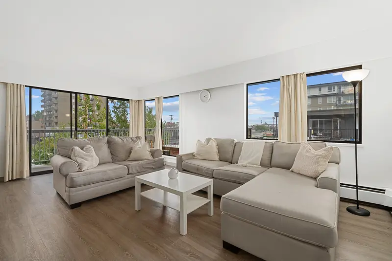 301 11957 223 STREET - photo 4 of 24