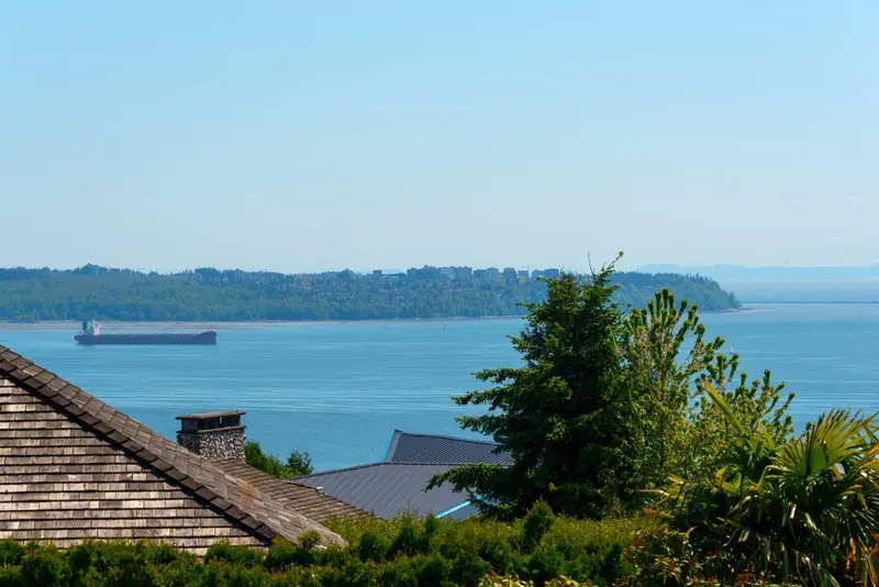 4228 ROCKRIDGE CRESCENT - photo 2 of 25