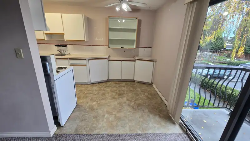 237 8091 RYAN ROAD - photo 4 of 16