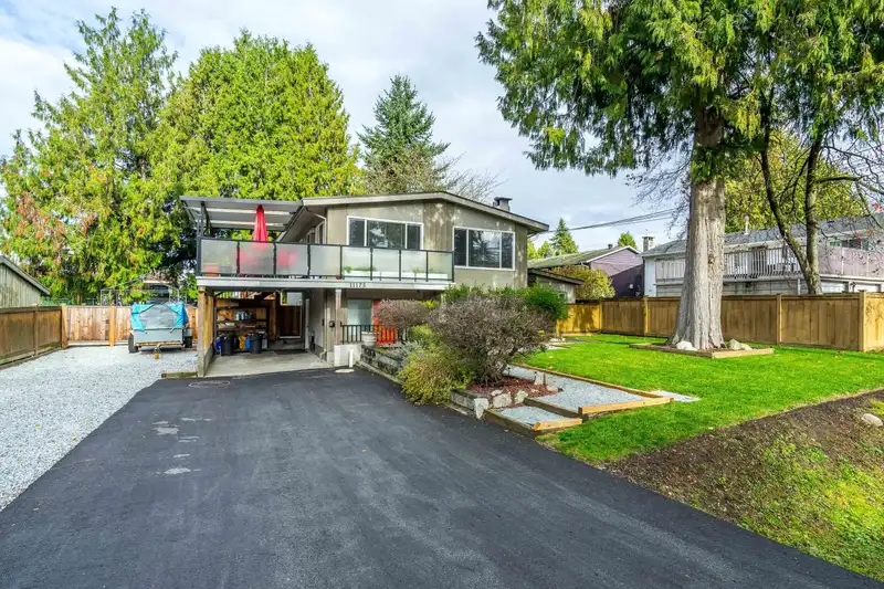 11175 86 AVENUE - photo 1 of 40