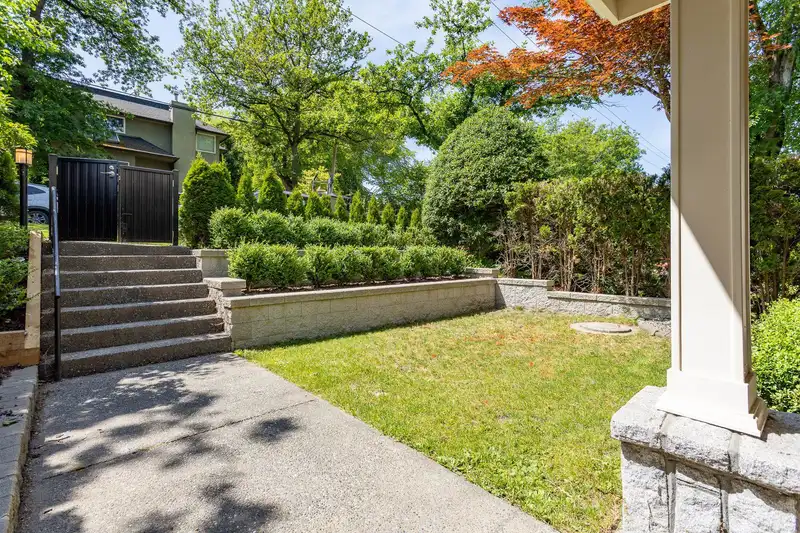 4420 COLLINGWOOD STREET - photo 3 of 33