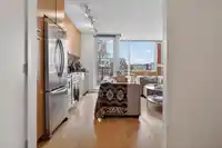 904 251 E 7TH AVENUE - thumbnail 6