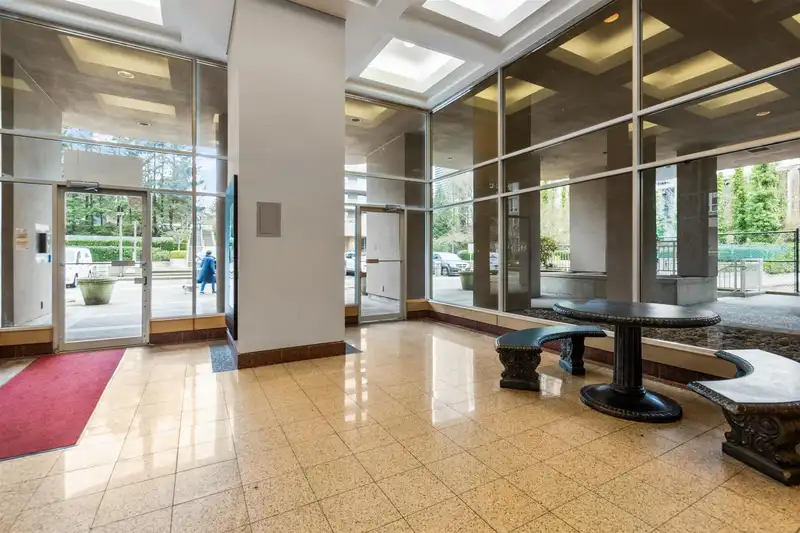 1402 9603 MANCHESTER DRIVE - photo 2 of 22