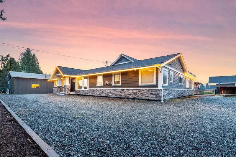 21298 36 AVENUE - photo 3 of 25