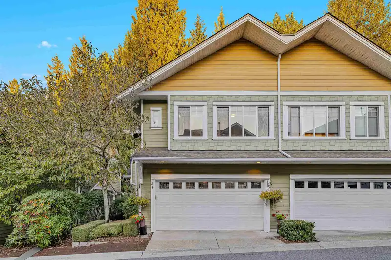 44 6110 138TH STREET - photo 1 of 38