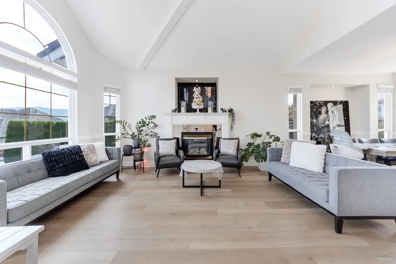 34758 PAKENHAM PLACE - photo 4 of 25