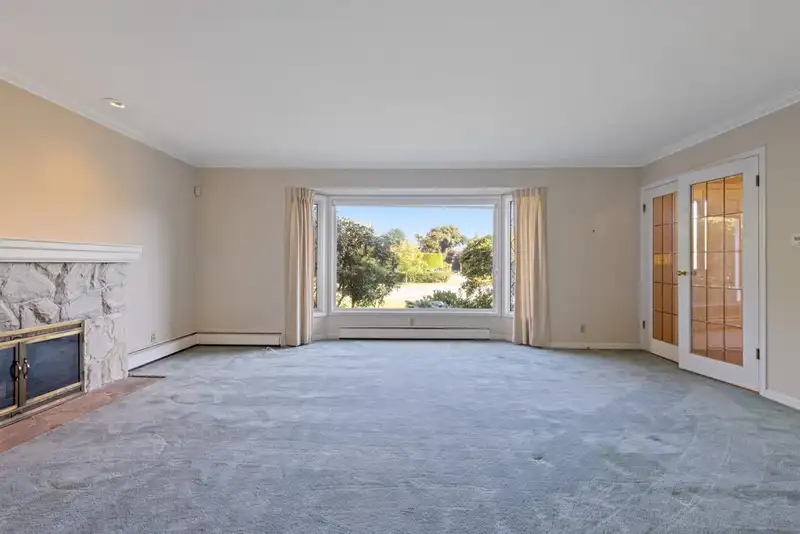 7760 SUNNYDENE ROAD - photo 3 of 32