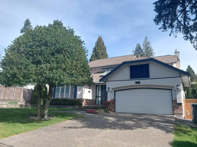 453 WALKER STREET - photo 1 of 33