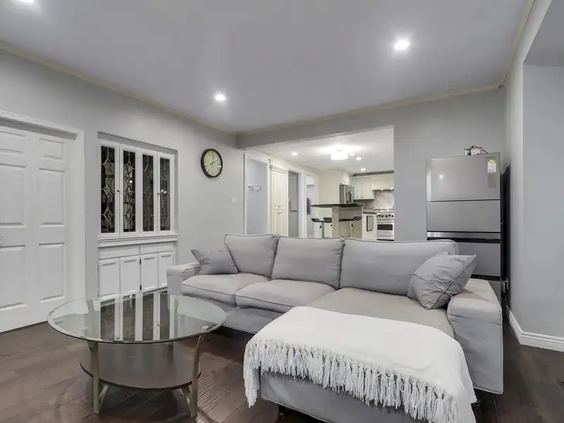 453 WALKER STREET - photo 4 of 33