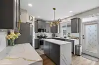 10095 241A STREET - thumbnail 10