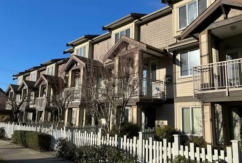 6 7400 HEATHER STREET - photo 1 of 27