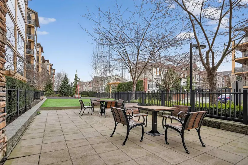 207 8067 207 STREET - photo 3 of 25