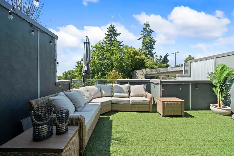 8438 GLADSTONE STREET - photo 2 of 40
