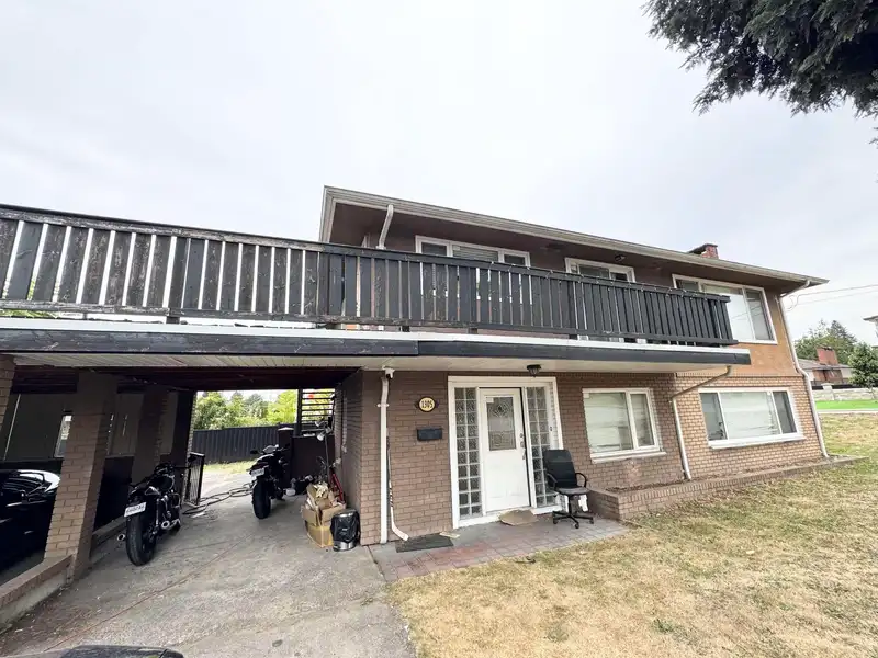 1305 KENSINGTON AVENUE - photo 2 of 19