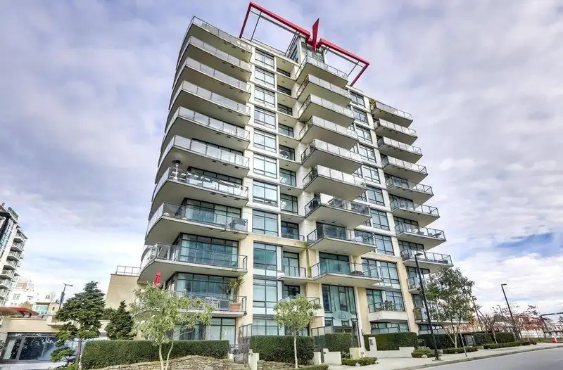 901 172 VICTORY SHIP WAY - photo 3 of 40