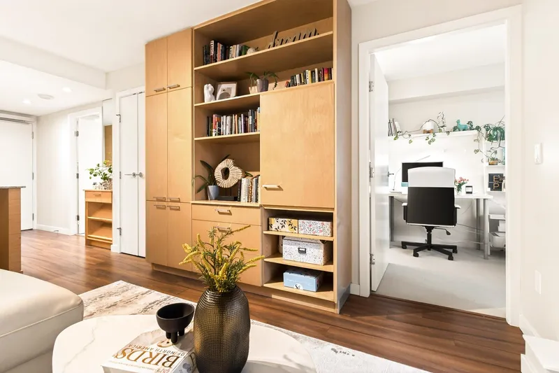 413 135 E 17TH STREET - photo 4 of 25