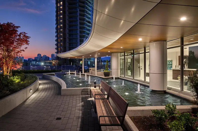 203 7769 PARK CRESCENT - photo 3 of 11