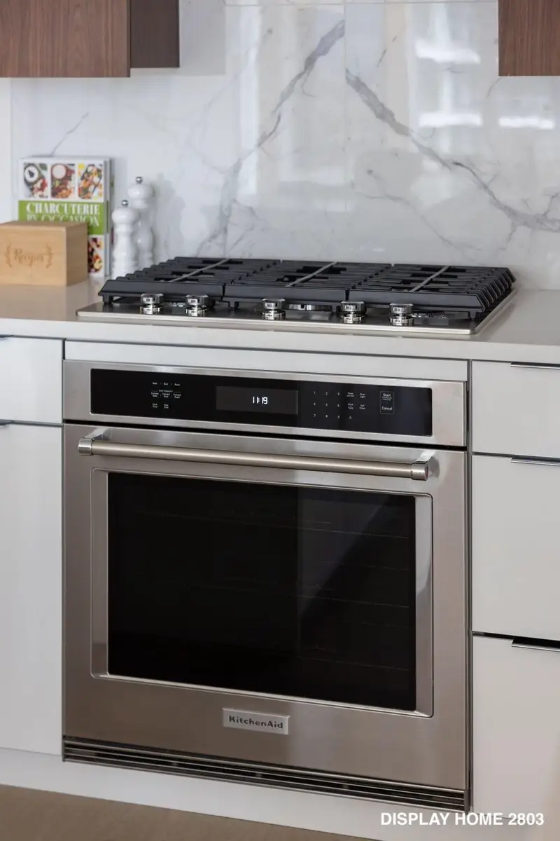 203 7769 PARK CRESCENT - photo 4 of 11