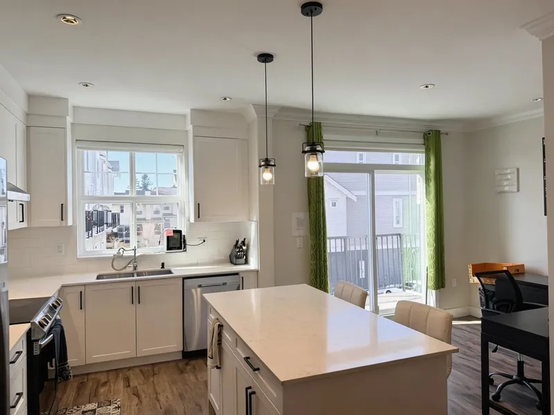 26 2033 MCKENZIE ROAD - photo 3 of 25