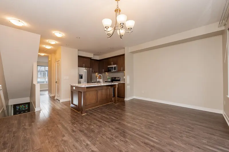 120 1460 SOUTHVIEW STREET - photo 2 of 25