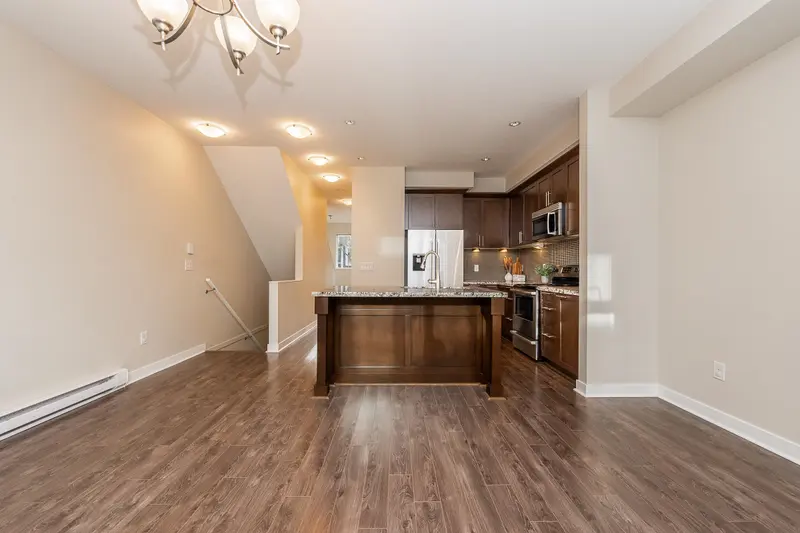 120 1460 SOUTHVIEW STREET - photo 3 of 25