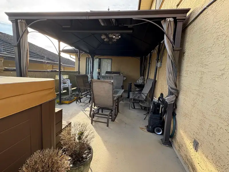 8228 MACPHERSON AVENUE - photo 2 of 11
