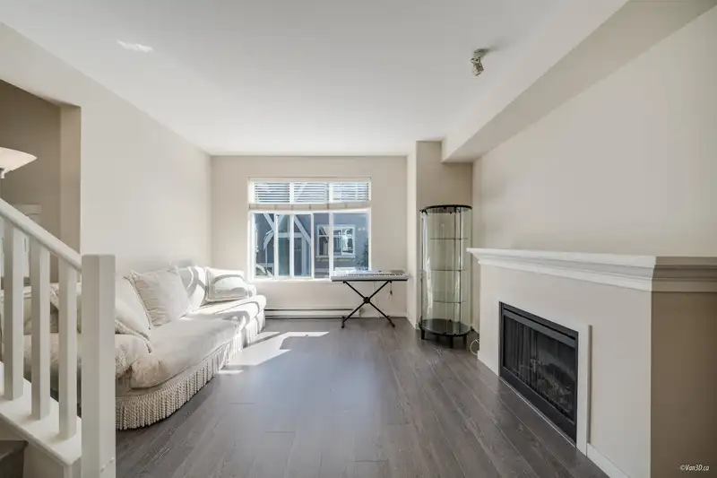 56 7288 HEATHER STREET - photo 3 of 40