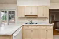 4457 BURKE STREET - thumbnail 13