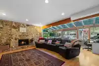 2760 WALPOLE CRESCENT - thumbnail 14