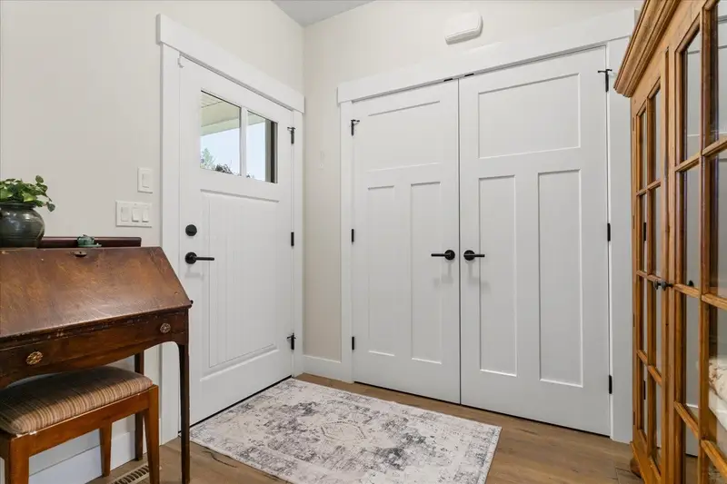 43414 CREEKSIDE CIRCLE - photo 3 of 25