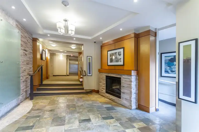 410 9233 GOVERNMENT STREET - photo 2 of 25