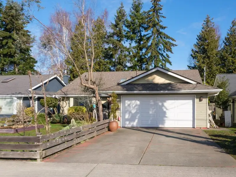 6655 3 AVENUE - photo 1 of 19