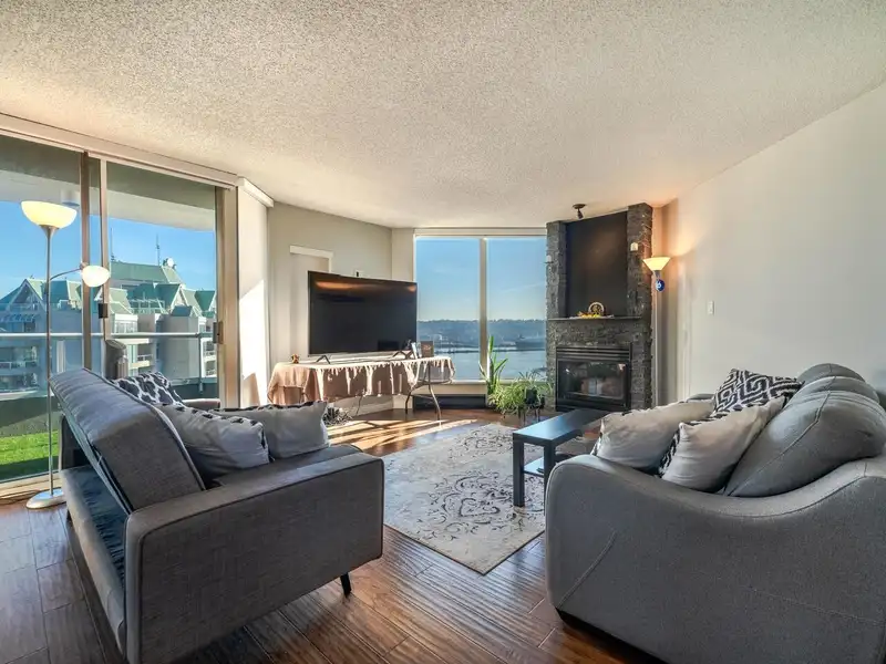 1701 1135 QUAYSIDE DRIVE - photo 2 of 29