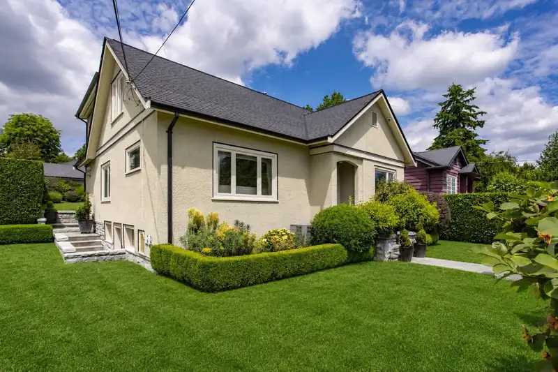 1631 SEVENTH AVENUE - photo 2 of 40