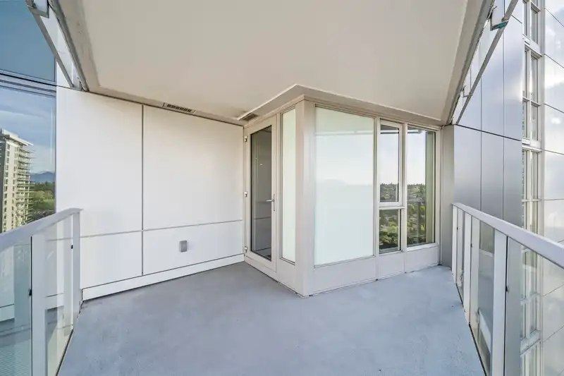 2007 488 SW MARINE DRIVE - photo 4 of 33