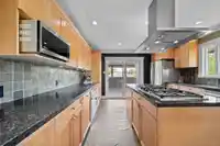 2161 PALLISER AVENUE - thumbnail 7