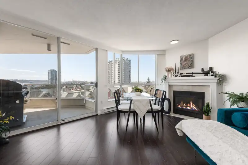 801 1235 QUAYSIDE DRIVE - photo 4 of 40