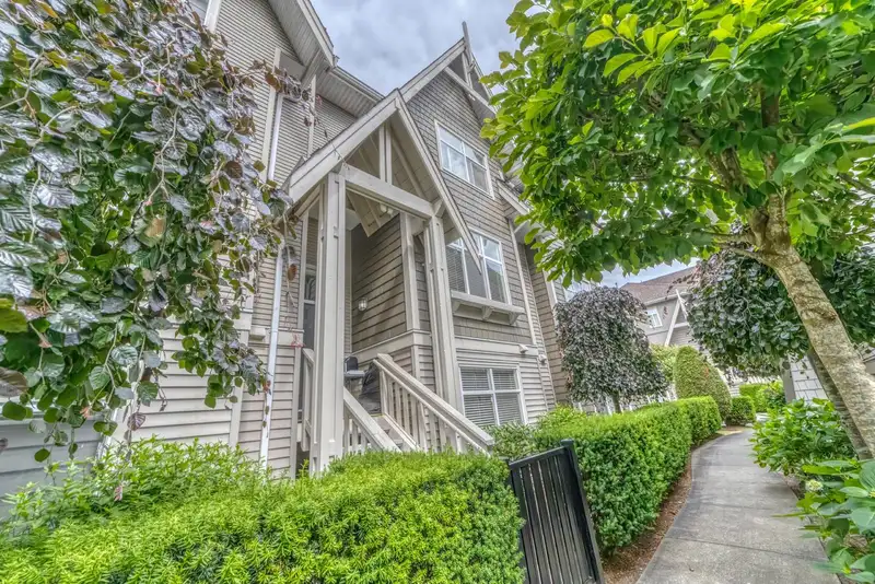 18 7288 HEATHER STREET - photo 1 of 27