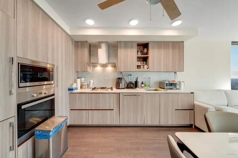1902 455 SW MARINE DRIVE - photo 3 of 27