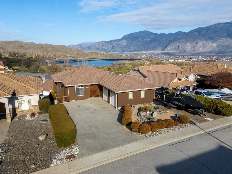11909 LA COSTA LANE - photo 1 of 40