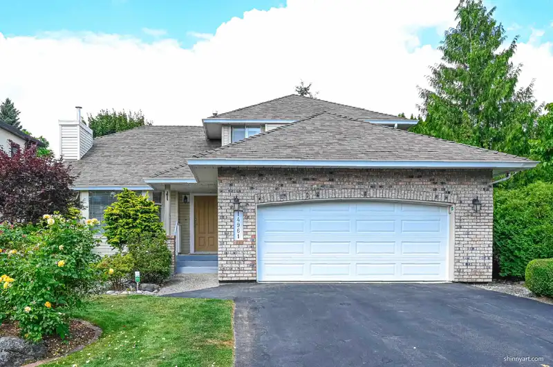14961 86A AVENUE - photo 4 of 29